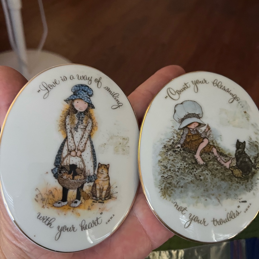 Lead crystal bride n groom new but no box. Holly hobby slightly warn. $35 each - Picture 2 of 2